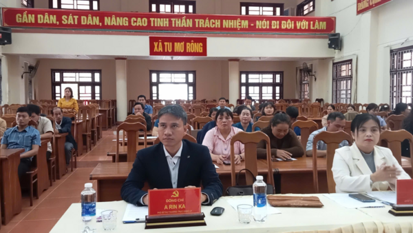 UBMTTQ Việt Nam xã Tu Mơ Rông tổ chức Lễ phát động ủng hộ quỹ "đền ơn đáp nghĩa" năm 2025